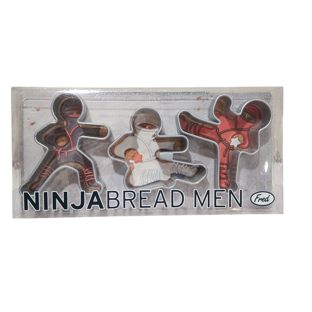 Fred & Friends Ninjabread Men Cookie Cutter They're Cut Out For Action 2010 New
